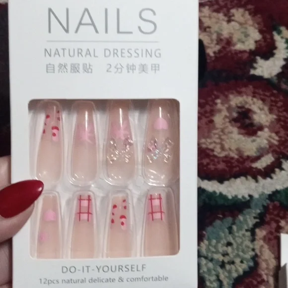 GIVEAWAY 💫 IF YOU ARE TO PICKY Don't Enter ❌ HOST WILL PICK GIVVY ❌ - Picture 2 of 2